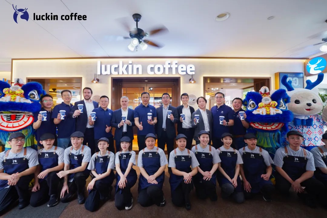 Luckin Coffee Celebrates 100 Stores in Singapore    – A Milestone in Building a World-Class Coffee Brand
